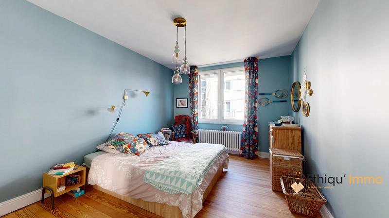 Maison - 136 m² - 5 pièces