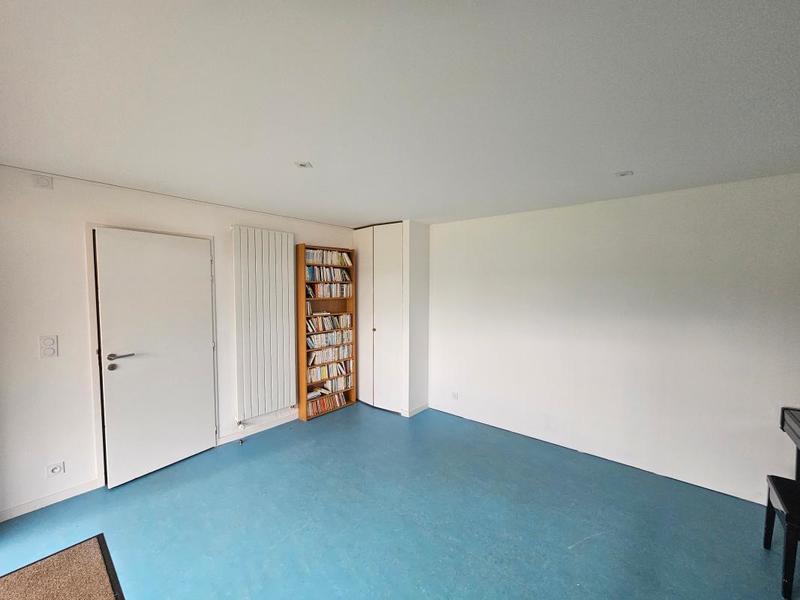 Propriété - 298 m² - 13 pièces