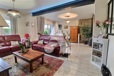 Maison - 100 m² - 6 pièces