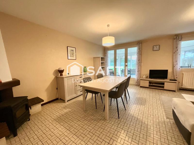 Maison - 90 m² - 4 pièces