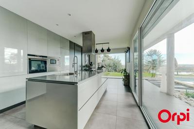 Maison - 169 m² - 6 pièces