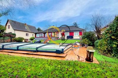 Maison de ville - 117 m² - 6 pièces