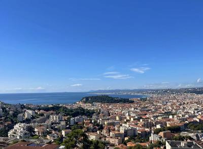 Appartement - 61 m² - 2 pièces