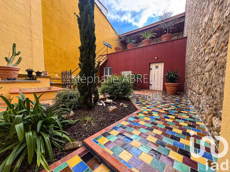 Maison - 297 m² - 9 pièces