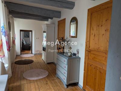 Maison - 294 m² - 10 pièces