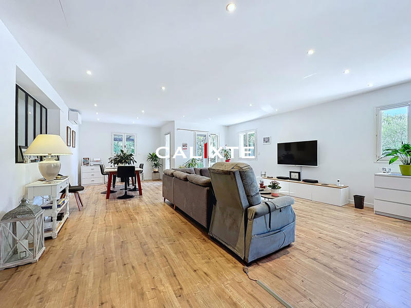 Villa - 166 m² - 4 pièces