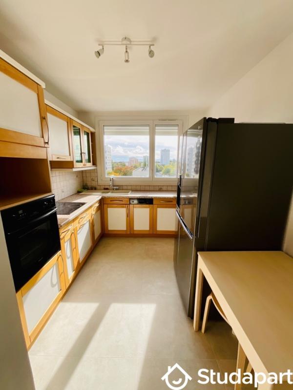 Chambre - 12 m² - 1 pièce