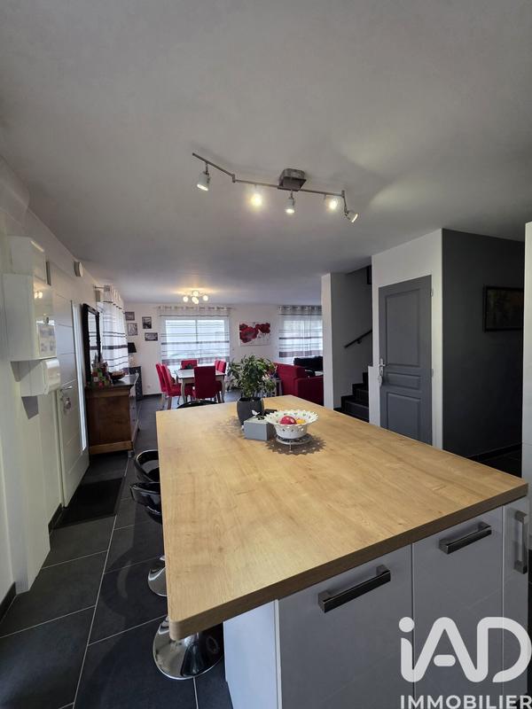 Maison - 110 m² - 4 pièces