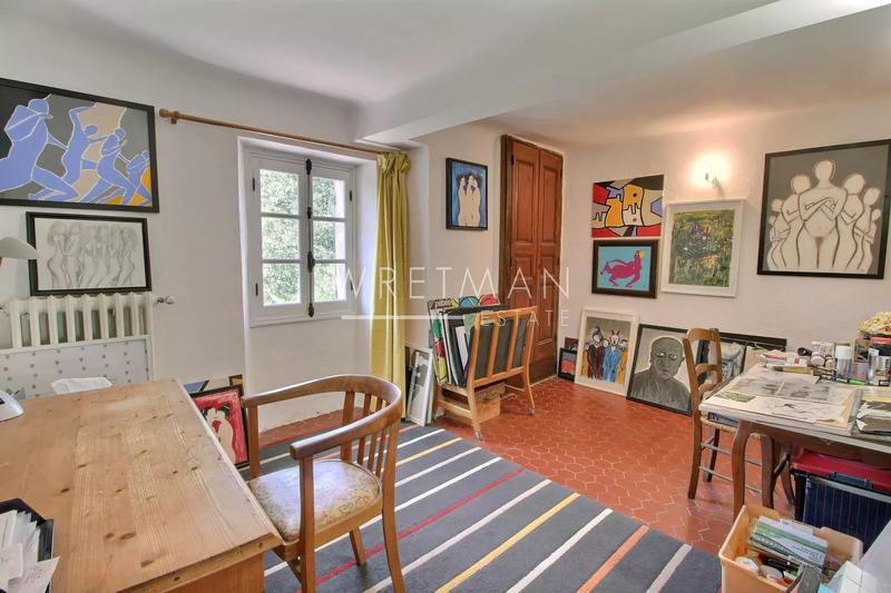 Villa - 168 m² - 6 pièces