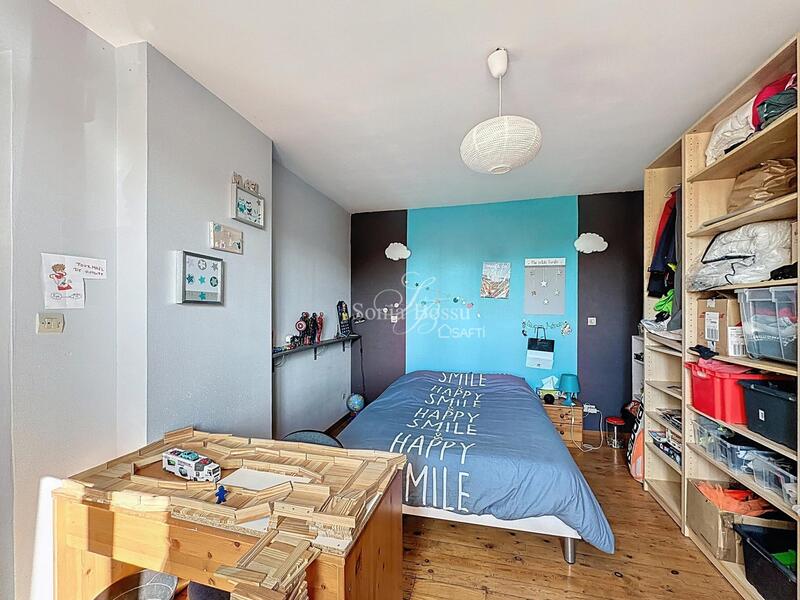 Maison - 169 m² - 7 pièces