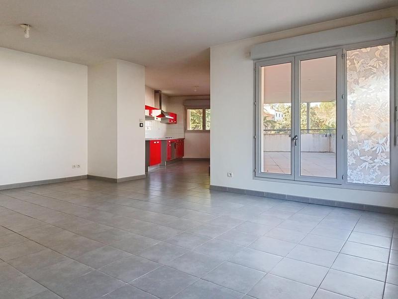 Appartement - 83 m² - 3 pièces