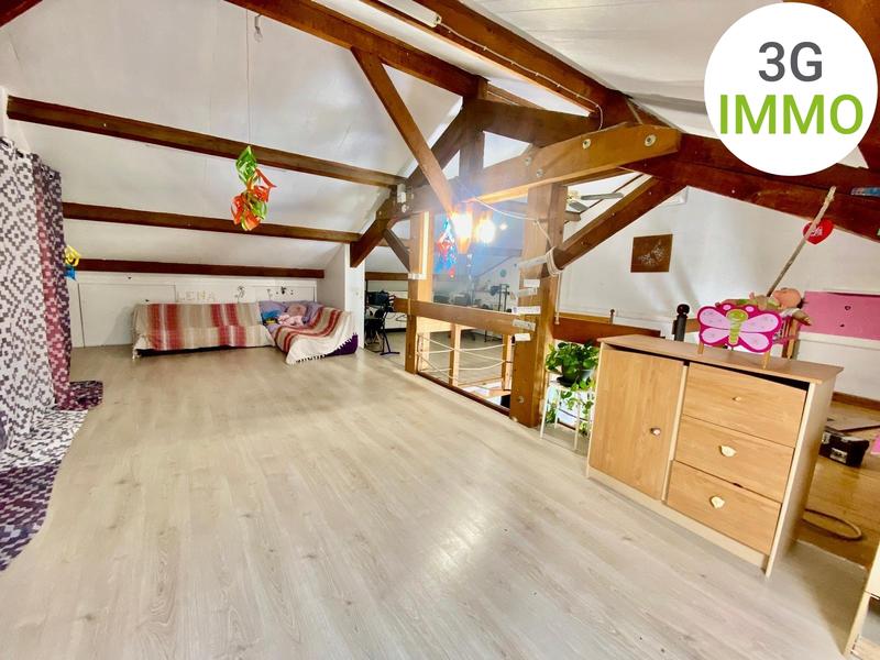 Appartement - 198 m² - 5 pièces