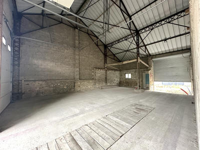 Maison - 210 m² - 5 pièces