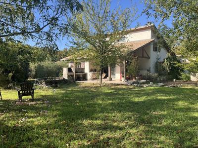 Maison - 154 m² - 6 pièces