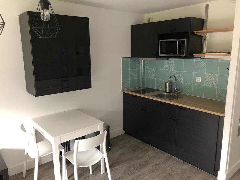 Studio - 25 m² - 1 pièce