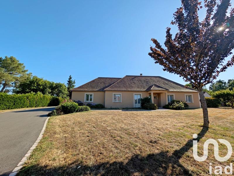 Maison - 140 m² - 6 pièces