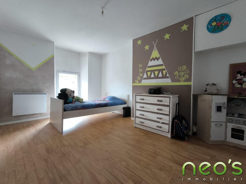 Maison ancienne - 187 m² - 6 pièces