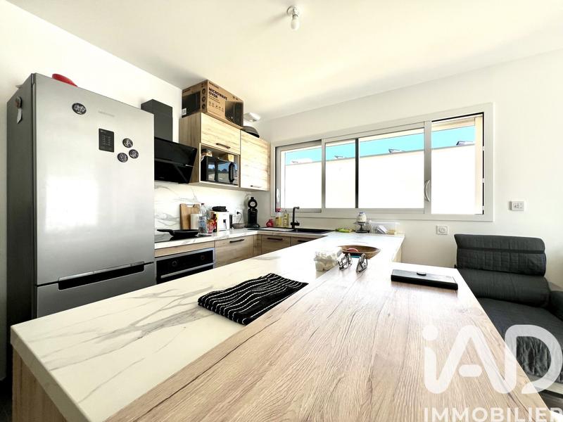 Maison - 96 m² - 5 pièces