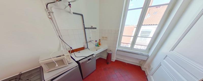 Studio - 50 m² - 1 pièce