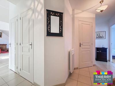 Appartement - 112 m² - 4 pièces