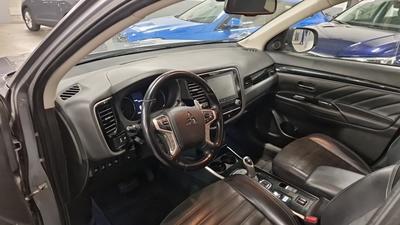 Mitsubishi Outlander Phev twin motor 4wd business
