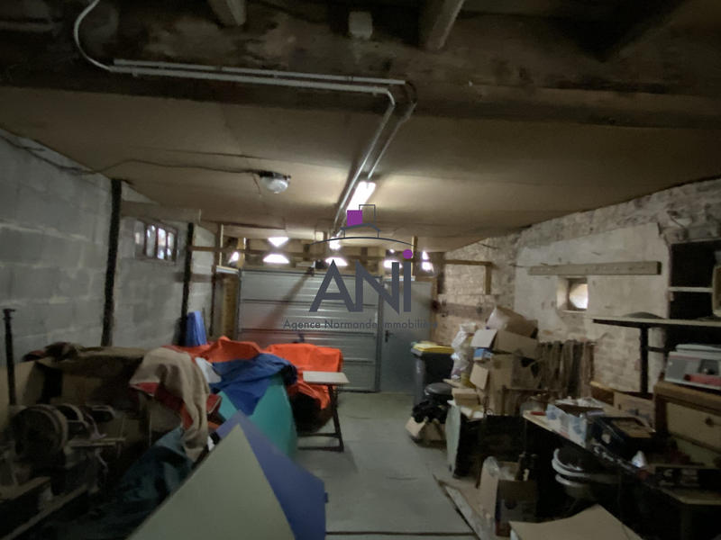 Maison - 94 m² - 6 pièces