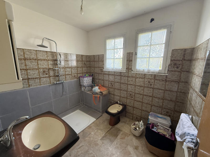 Maison - 264 m² - 15 pièces