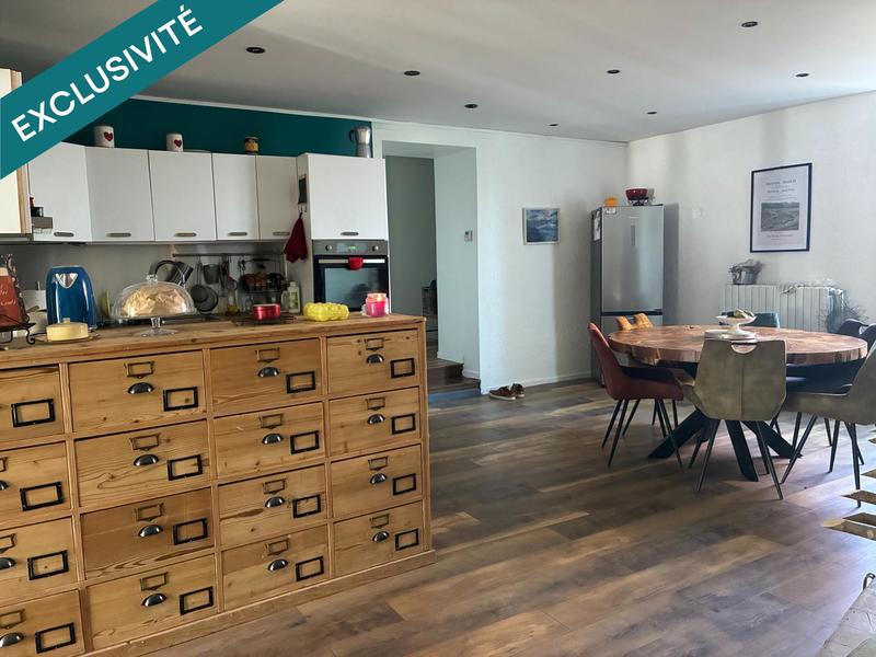 Maison - 163 m² - 5 pièces