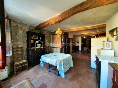 Maison de village - 121 m² - 5 pièces