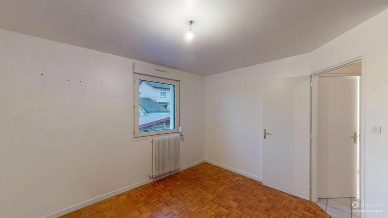 Appartement - 81 m² - 3 pièces