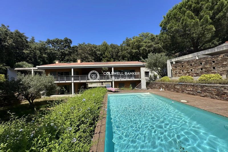 Villa - 200 m² - 6 pièces