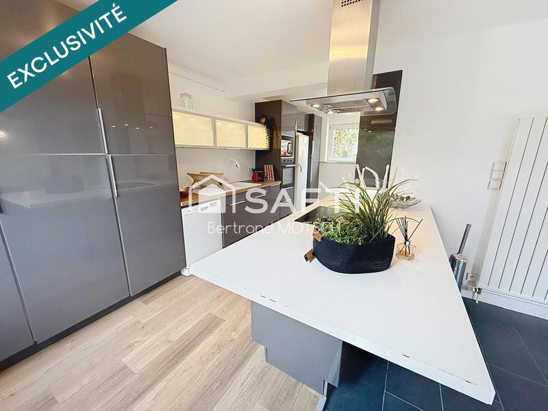 Maison - 96 m² - 5 pièces