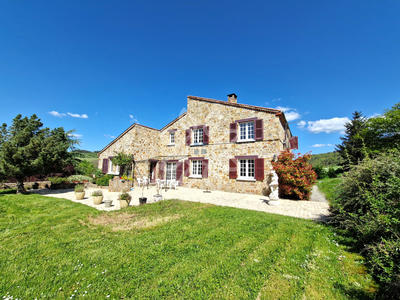 Villa - 196 m² - 5 pièces