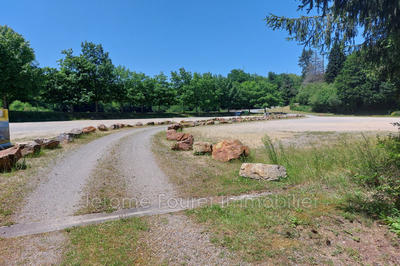 Maison - 298 m² - 12 pièces