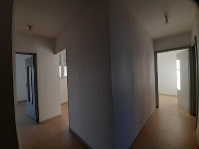 Appartement - 80 m² - 3 pièces