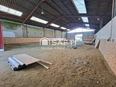 Maison - 150 m² - 3 pièces