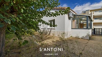 Maison - 64 m² - 3 pièces