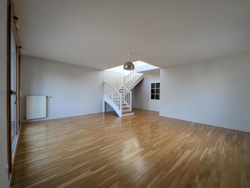 Duplex - 159 m² - 5 pièces