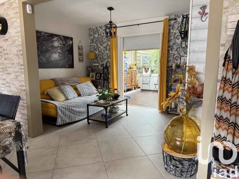 Maison - 97 m² - 5 pièces