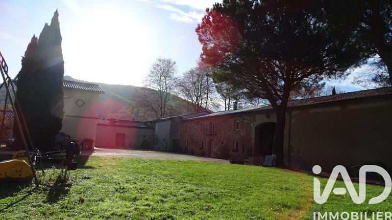 Maison - 500 m² - 18 pièces