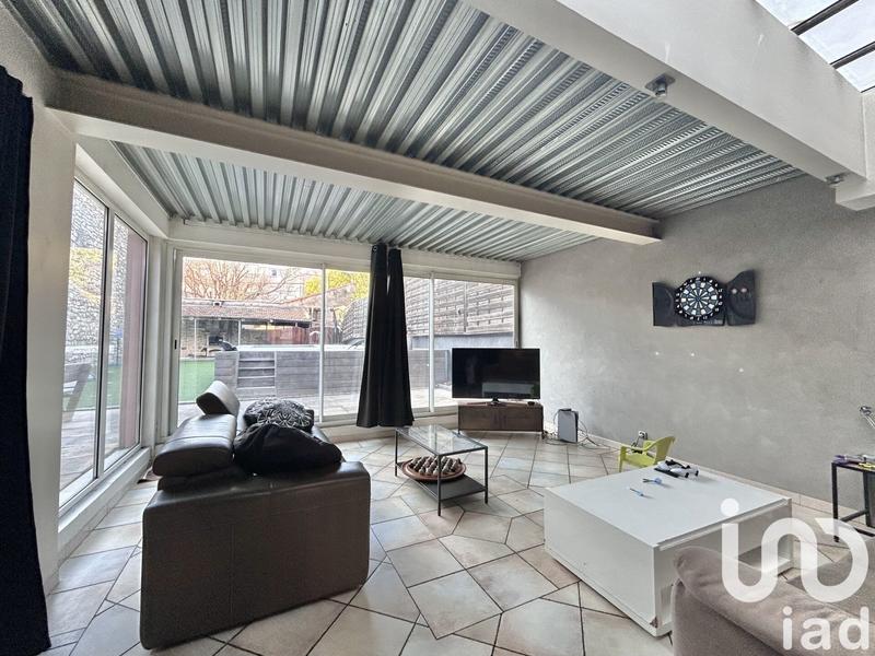 Maison - 146 m² - 6 pièces