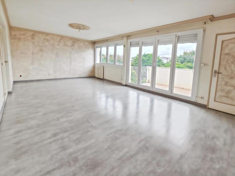 Appartement - 79 m² - 3 pièces