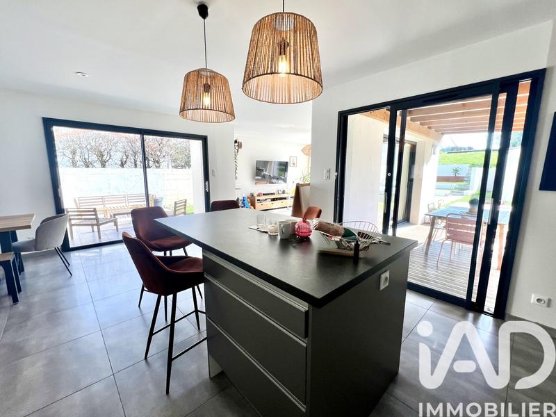 Maison - 120 m² - 6 pièces