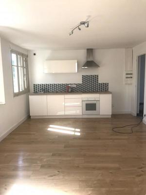 Maison - 101 m² - 5 pièces