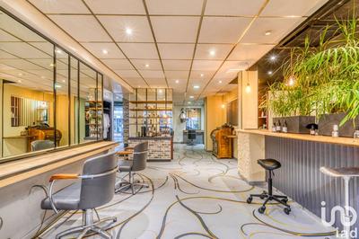 Local commercial - 107 m²