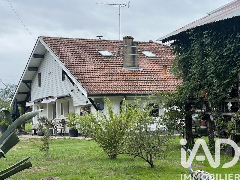 Maison - 167 m² - 9 pièces