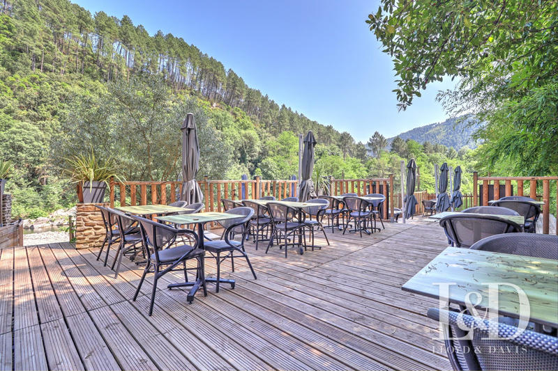 Local commercial - 300 m²