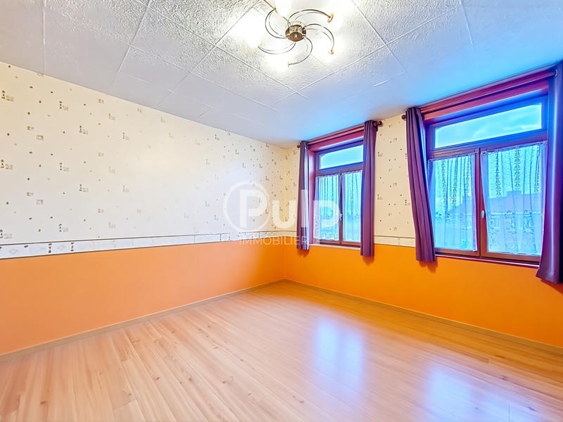 Maison - 159 m² - 6 pièces