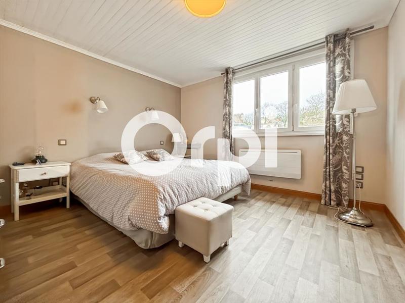 Maison - 138 m² - 6 pièces