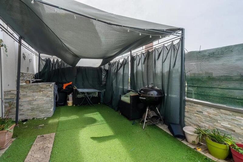 Duplex - 94 m² - 5 pièces